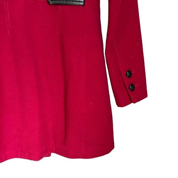 Maralyn & Me red button up coat. Size small - Picture 9 of 10